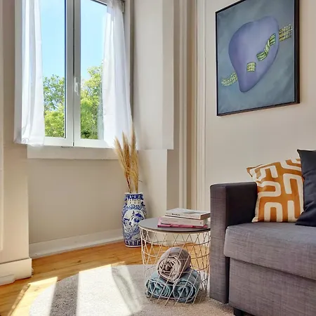 The Gallery Carnide - 2br Apartman Lisboa